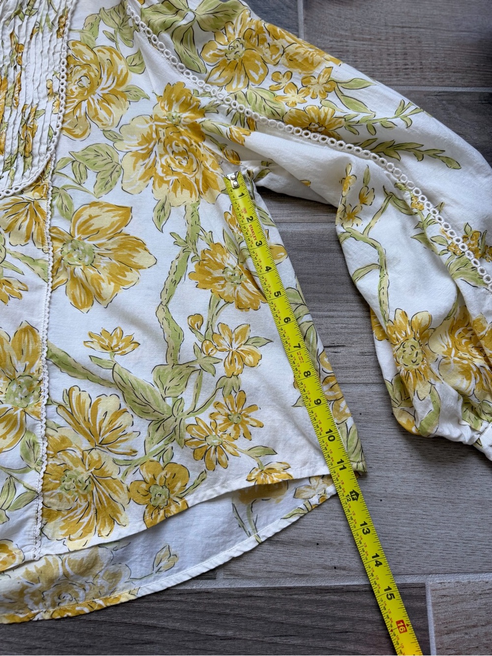 Peasant pintuck Anthropologie longsleeve yellow floral cottagecore buttondown XL - Picture 6 of 9